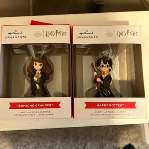 HARRY POTTER ORNAMENTS!